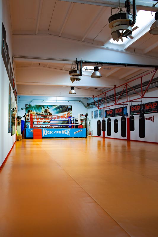 Palestra Kick and Punch Rozzano sport da combattimento Functional training